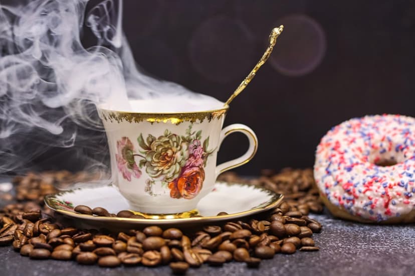 Caffeine vs Adaptogens for Energy: Key Differences