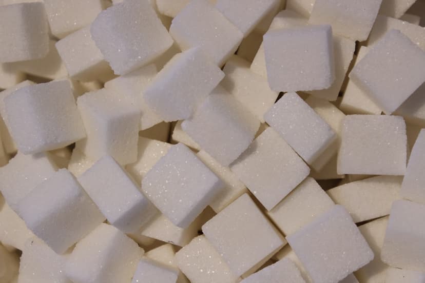 The “Sugar Diet” Claim: Can Pure Sugar Get You Lean?