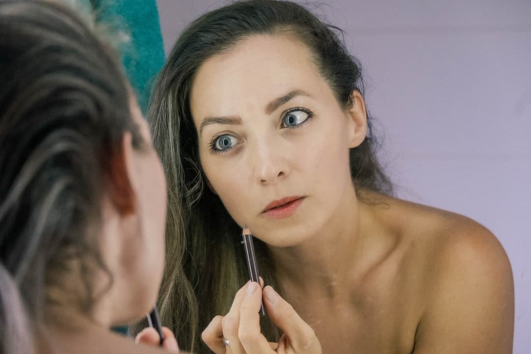 Women, Science, and Detox Criticism Online